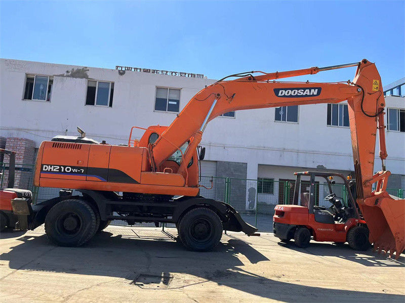 Oorspronkelijke gebruikte Doosan DH210W wielgraafmachine Gebruikte Doosan 21 ton wielgraafmachine
