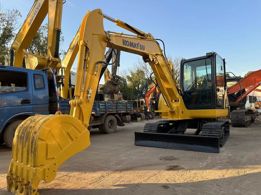Komatsu PC56-7 Gebruikte mini graafmachine 5 ton Komatsu graafmachine In goede staat