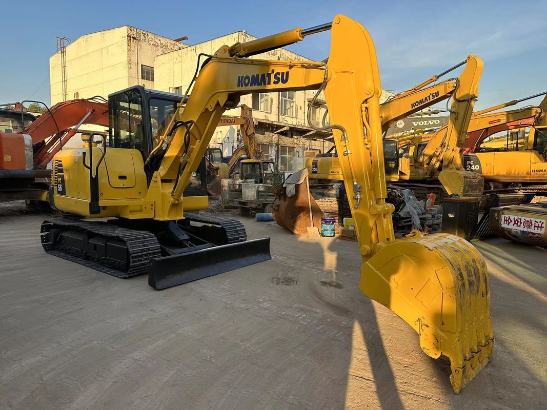 Komatsu PC56-7 Gebruikte mini graafmachine 5 ton Komatsu graafmachine In goede staat