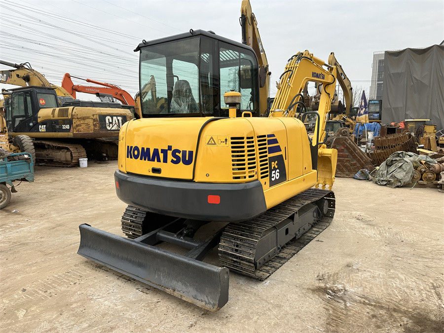 Kleine Japan Komatsu PC56 Gebruikte Hydraulische Graafmachine Mini Grootte Gewicht 5 Tonnen Met Blaad