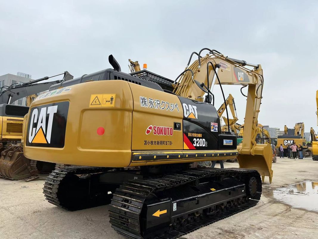 500-2000 uur gebruikt Caterpillar 320D2 graafmachine zonder olielek