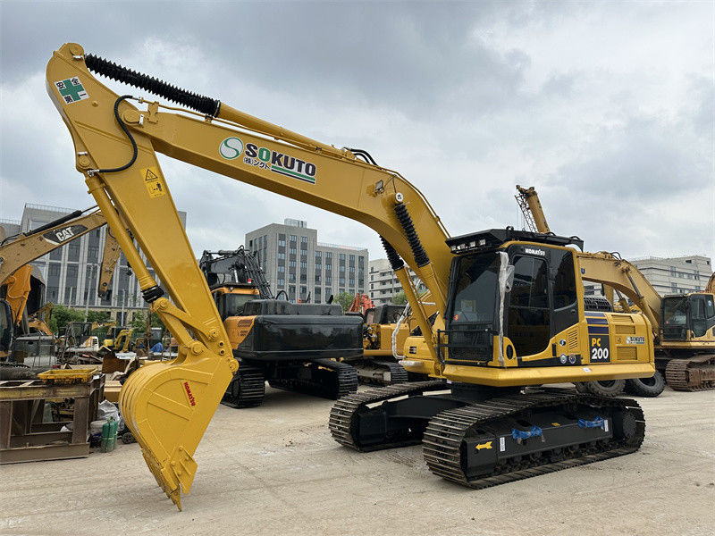 Gebruikte Komatsu PC200-8 Gebruikte Japan graafmachine Uitstekende staat Middengrote Hydraulische graafmachine
