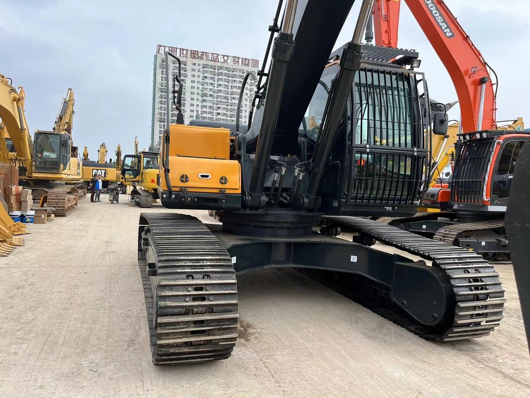 330LC-9S Gebruikte graafmachine 210 KW motorvermogen voor een soepele en snelle werking