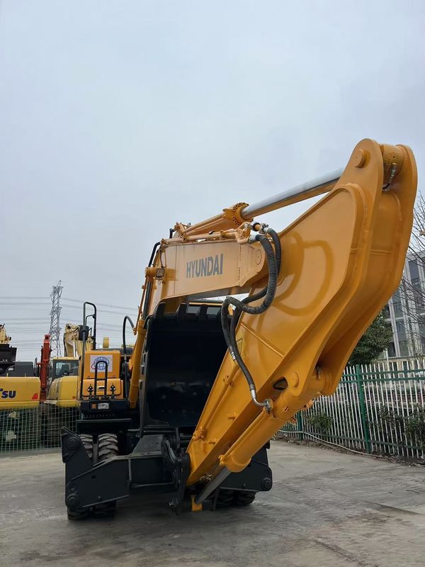 Verhuizing Type Gebruikte Hyundai R210W-9 wielgraafmachine 21 ton Gebruikte Hyundai wielgraafmachine