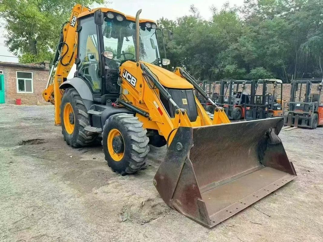 Gebruikte JCB 3CX Backhoe Loader met gesplitste emmer verlengarm JCB 3CX backhoe graafmachine