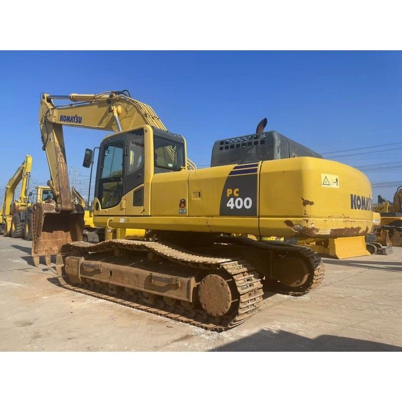 Tweedehands Komatsu PC400 graafmachine 270 KW Motorvermogen voor zware constructies