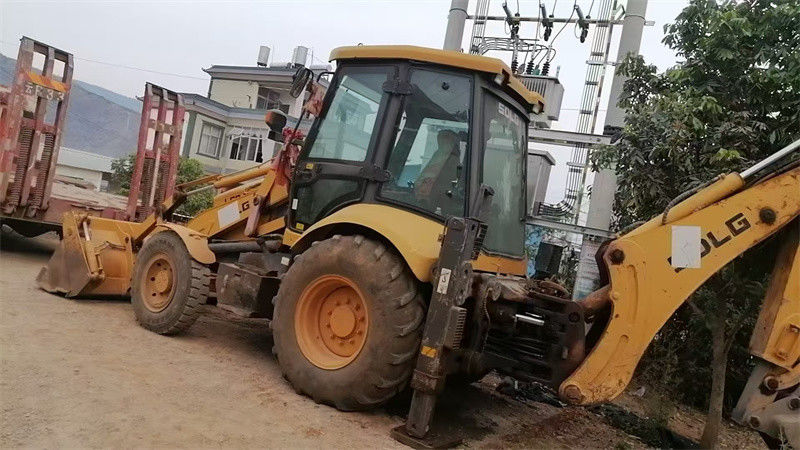 Oorsprong Gebruikte SDLG B877 Backhoe Loader met gespleten emmer Tweedehands SDLG Wheel Backhoe Loader