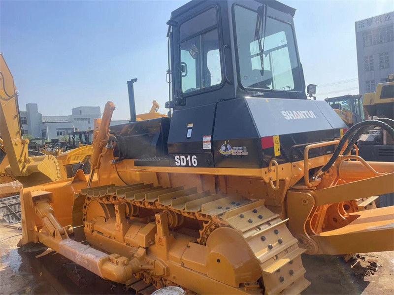 China Gebruikte SHANTUI SD16 Bulldozer Tweedehands Dozer Tractor Klaar om Te Werken