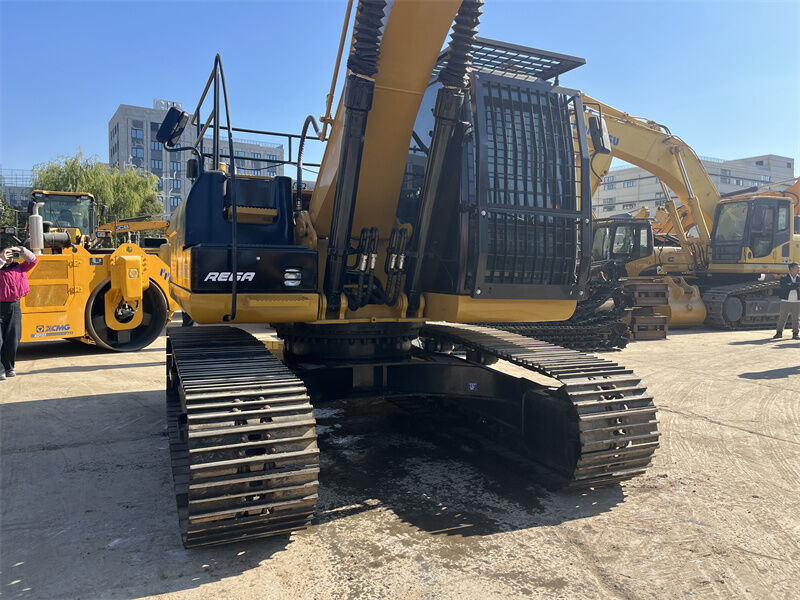 Hoogwaardige mijnapparatuur Middelgrote graafmachine Gebruikte Cat 320D2 graafmachine