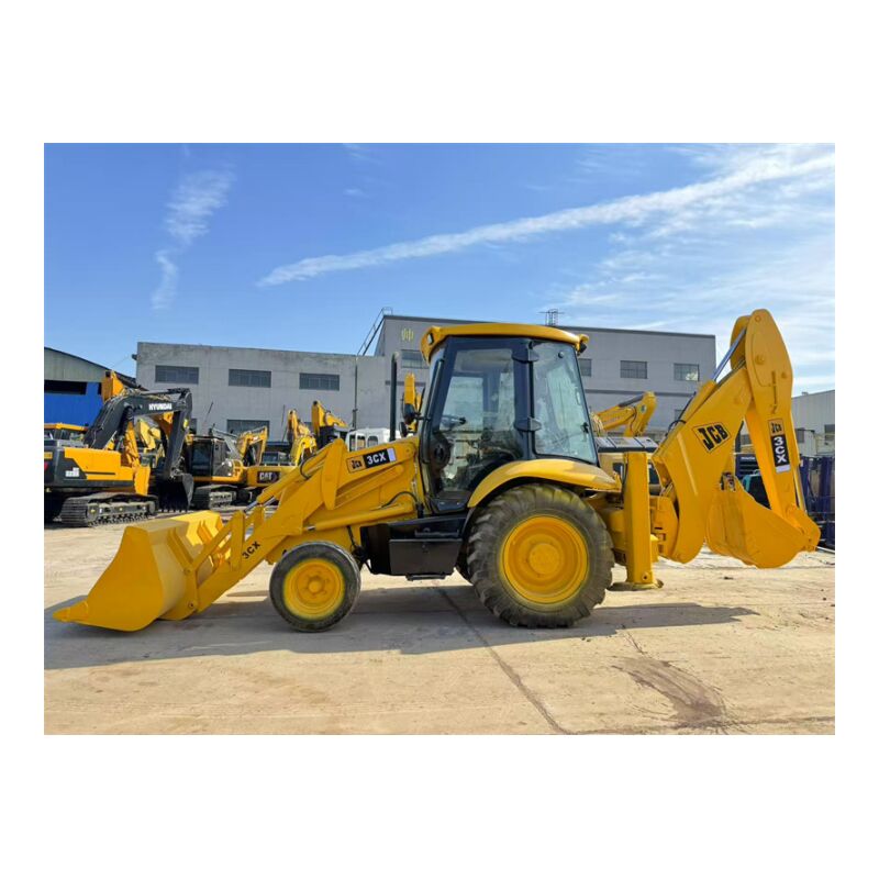 Gebruikelijke JCB 3CX boormachine met 1,1m3 emmercapaciteit, 81kw vermogen en een jaar garantie