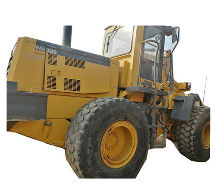 Aarde die van de het Wiellader 14000KG van KOMATSU de WA320 Gebruikte wa320-3 beweegt