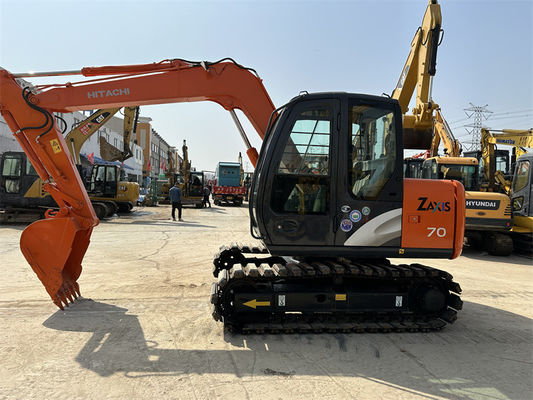 Gebruikte Hitachi ZX70 mini graafmachine met rubberen spoor 7 ton mijnen graafmachine