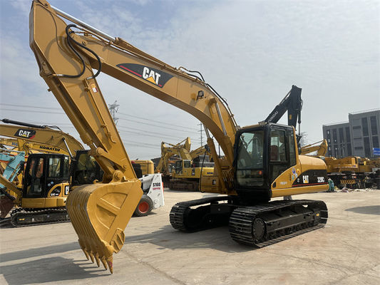 Schoon gebruikte Caterpillar 320C excavator in goede staat.